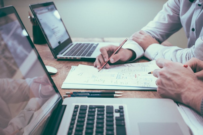 Investing in Real Estate Advisory: Trust and Transparency